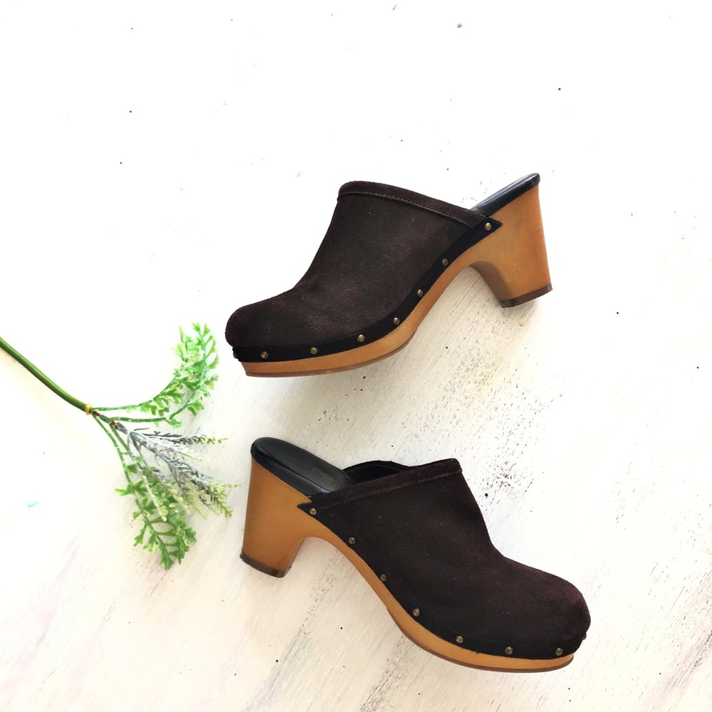 American Eagle Suede Clog Heels - Picture 3 of 8